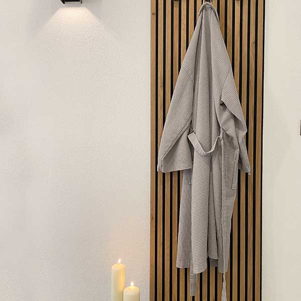 Blog_Unterschiedliche-Materialien-Bademantel
